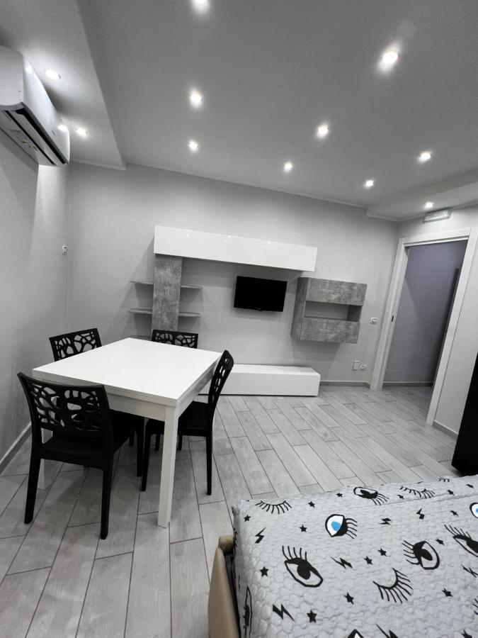 Smart'S House Deluxe Quartieri Spagnoli Napoli Ngoại thất bức ảnh